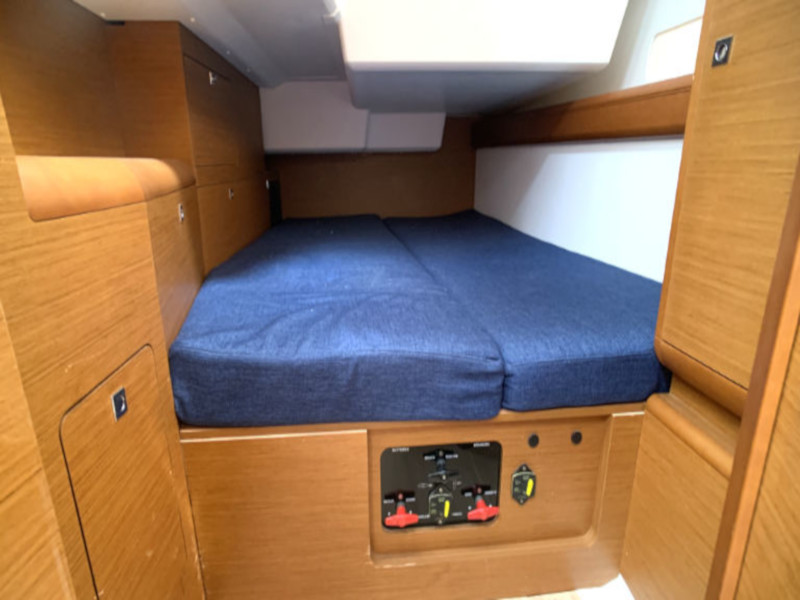 Photo #7 - Sun Odyssey 519 (Elsa) en Rogoznica - 9189