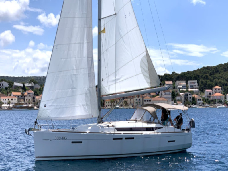 Photo #8 - Sun Odyssey 419 (Espresso) in Rogoznica - 9180