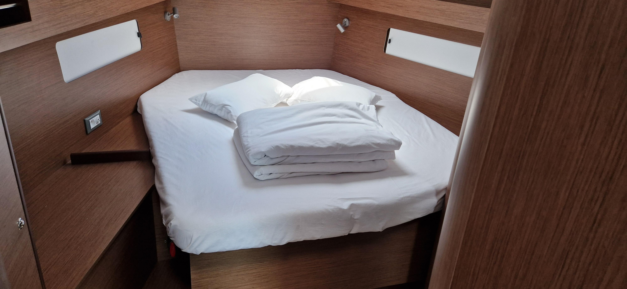 Photo #8 - Oceanis 40.1 (Sali) in Krk - 13548