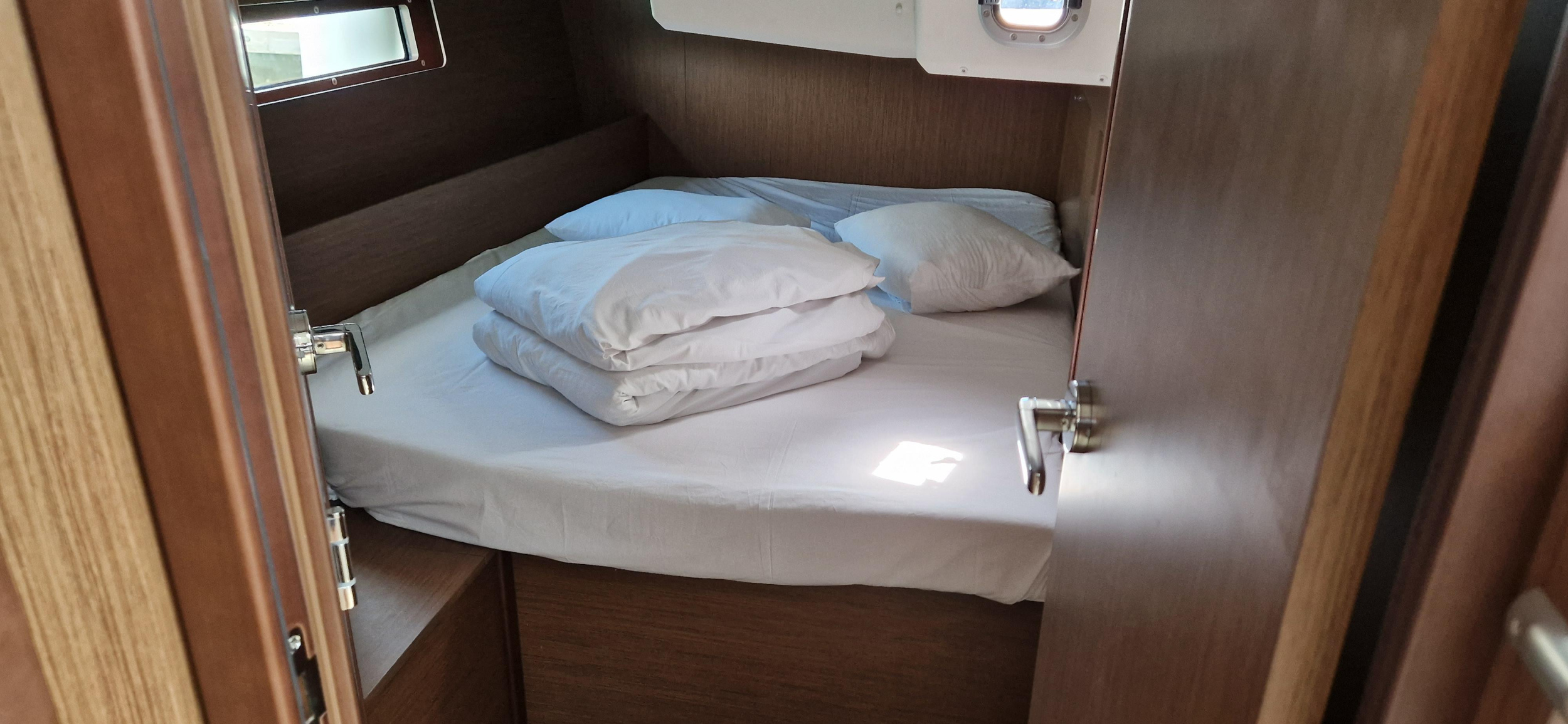 Photo #12 - Oceanis 40.1 (Sali) in Krk - 13548