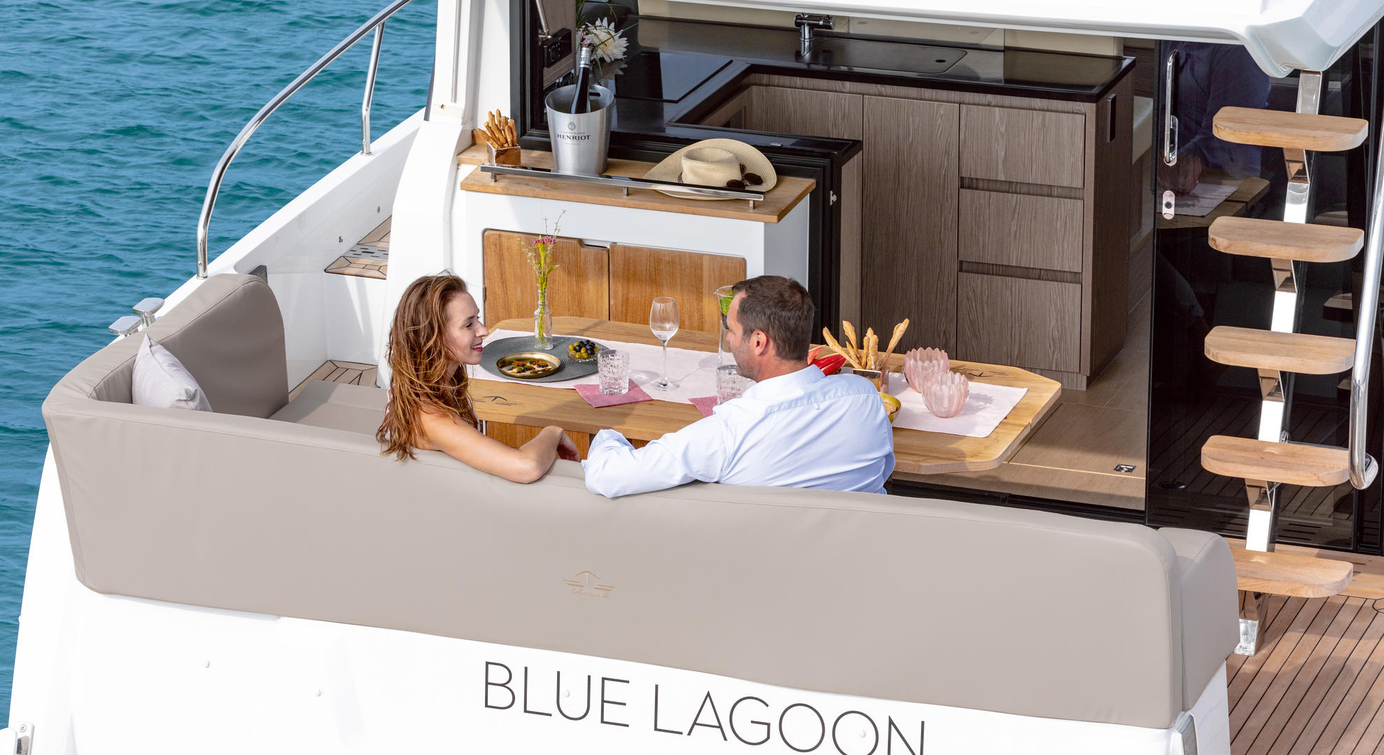 Photo #7 - Sealine F430 (BLUE LAGOON) in Pula - 9077