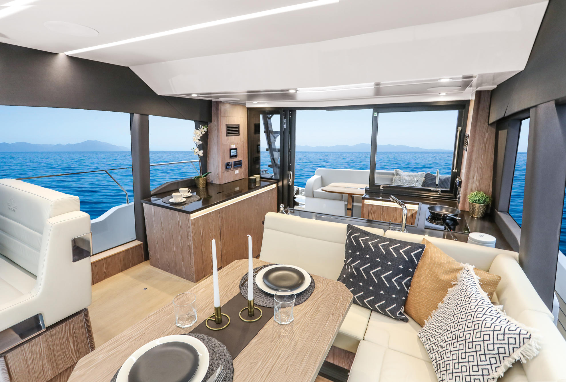 Photo #15 - Sealine F430 (BLUE LAGOON) in Pula - 9077