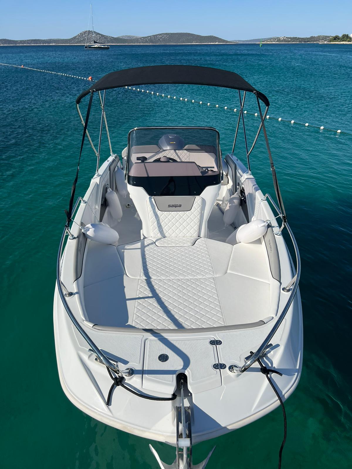 Photo #11 - Salpa Sunsix (Salpa) in Bullando Marina - 21502