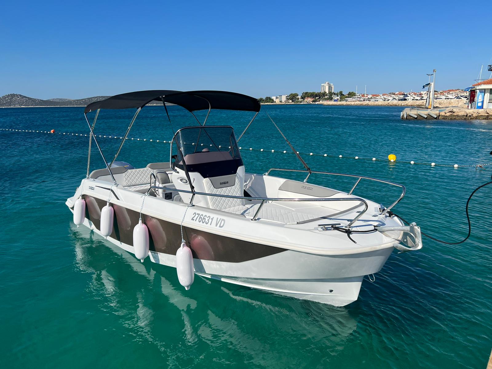 Photo #6 - Salpa Sunsix (Salpa) in Bullando Marina - 21502