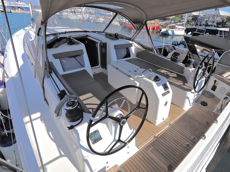 Photo #16 - Sun Odyssey 410 (Aris) en Lavrion - 10275
