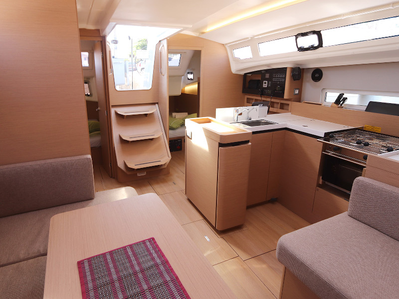 Photo #9 - Sun Odyssey 410 (Aris) en Lavrion - 10275