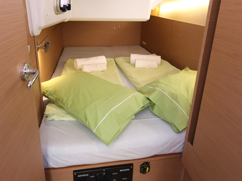 Photo #7 - Sun Odyssey 410 (Aris) en Lavrion - 10275