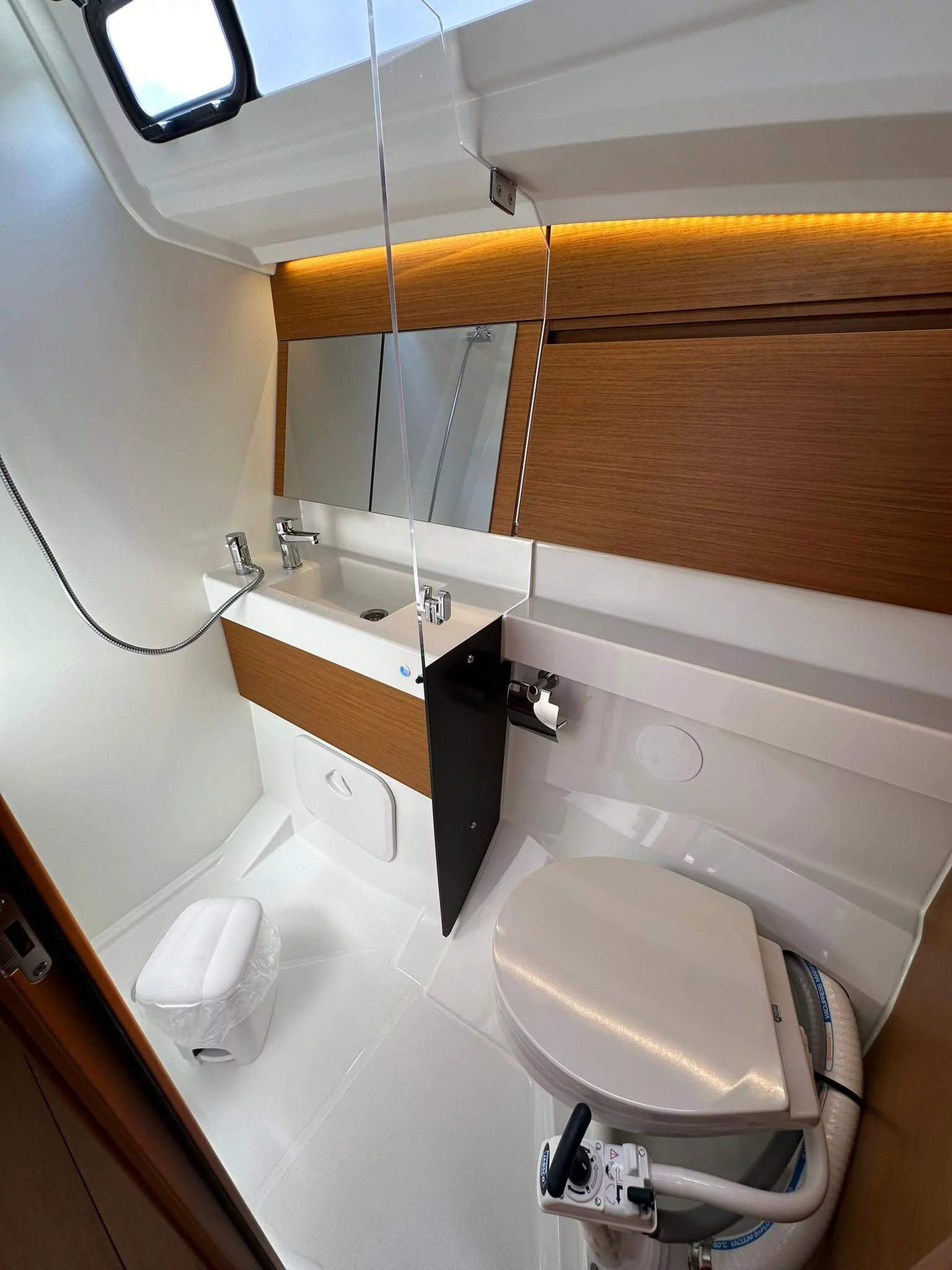Sun Odyssey 410 (Bobo)  - 1
