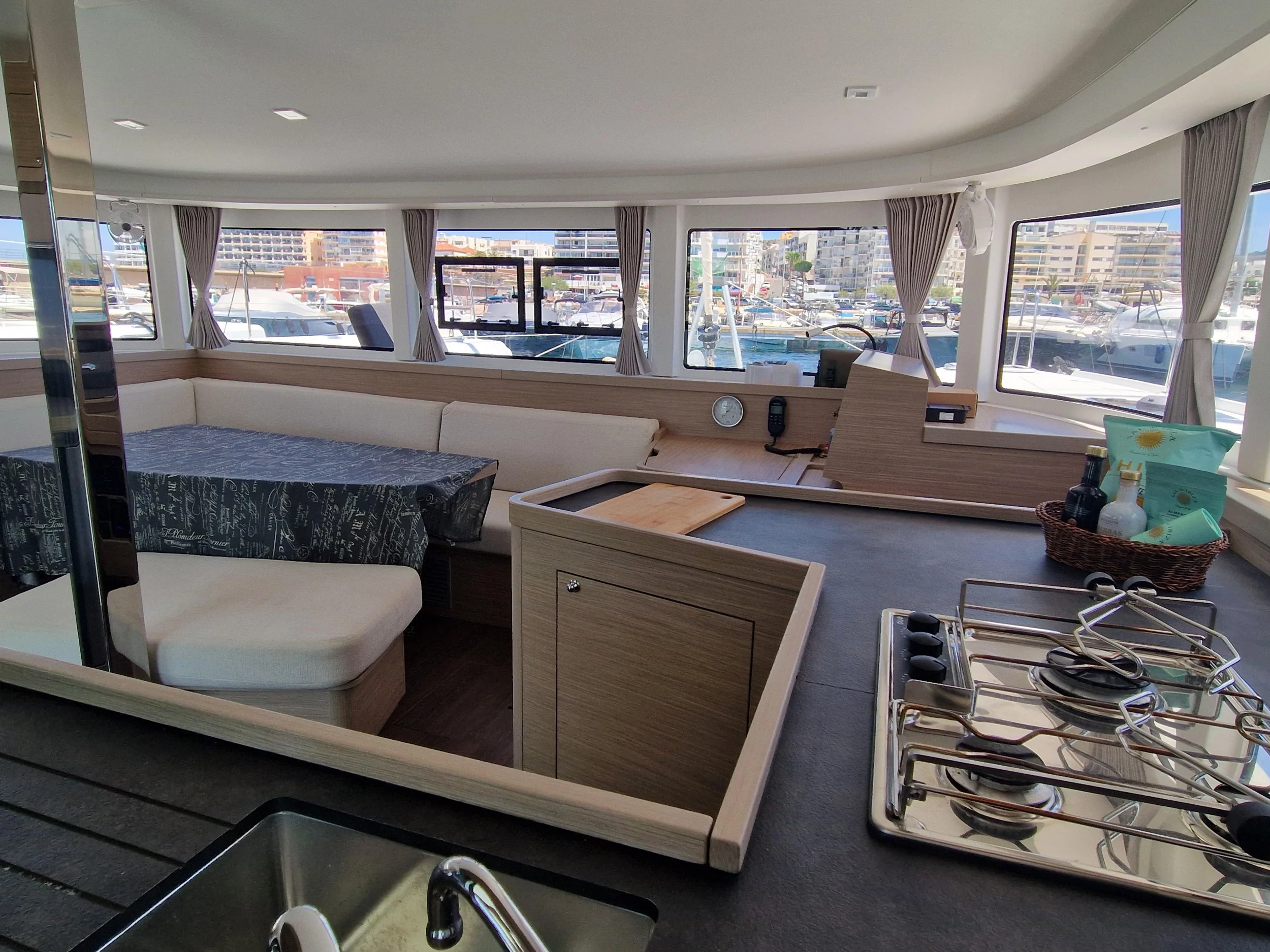 LAGOON 42 (BEST ELLI)  - 30