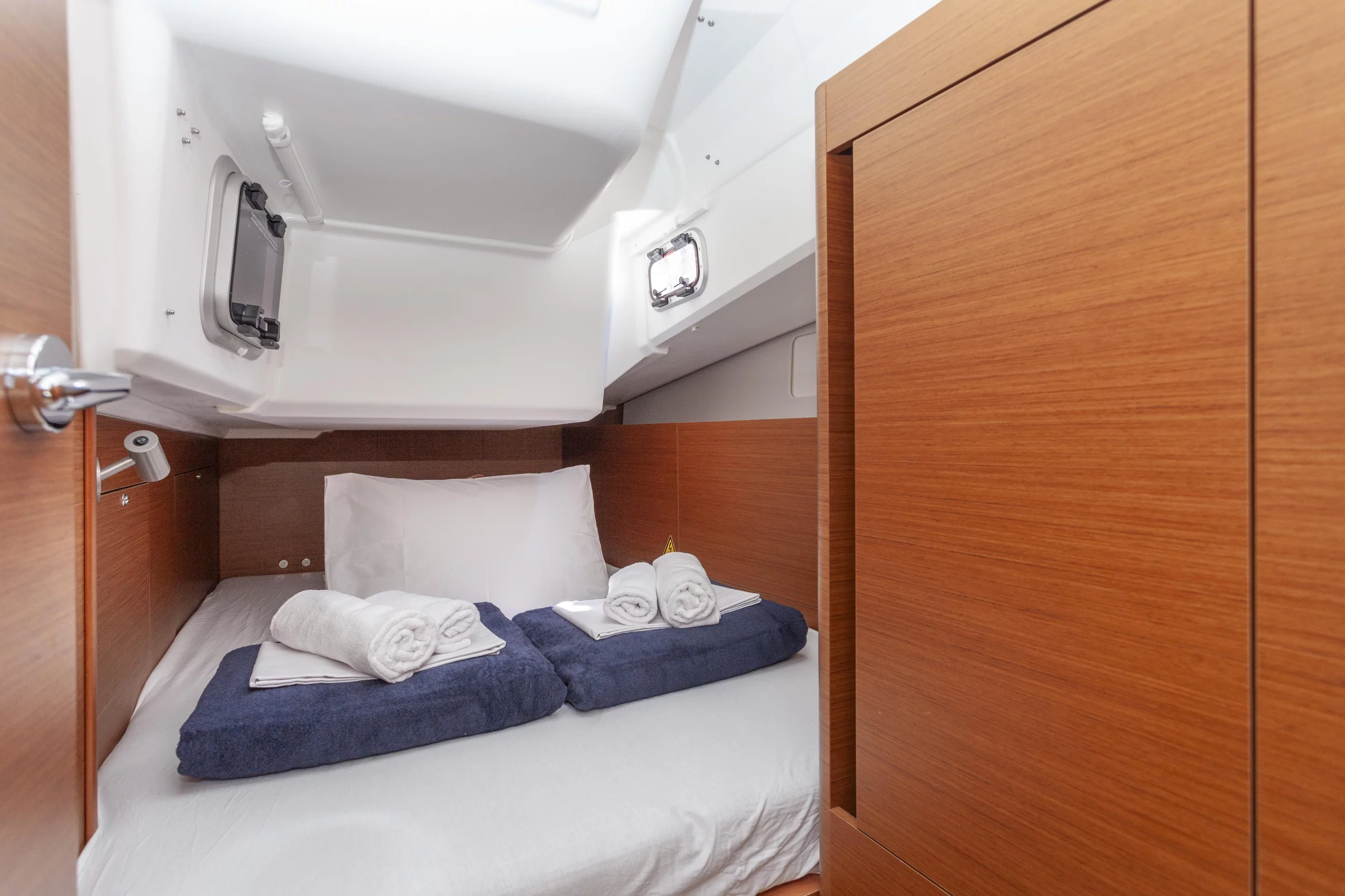 Sun Odyssey 410 (Bella Ciao)  - 17