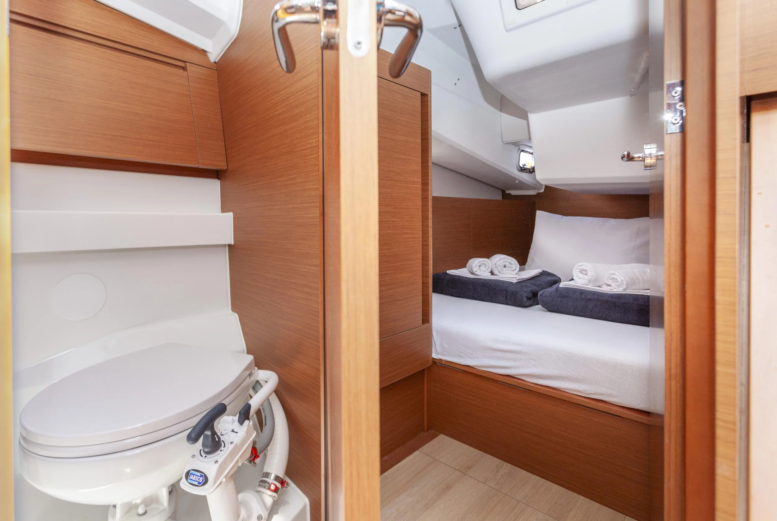 Sun Odyssey 410 (Bella Ciao)  - 24