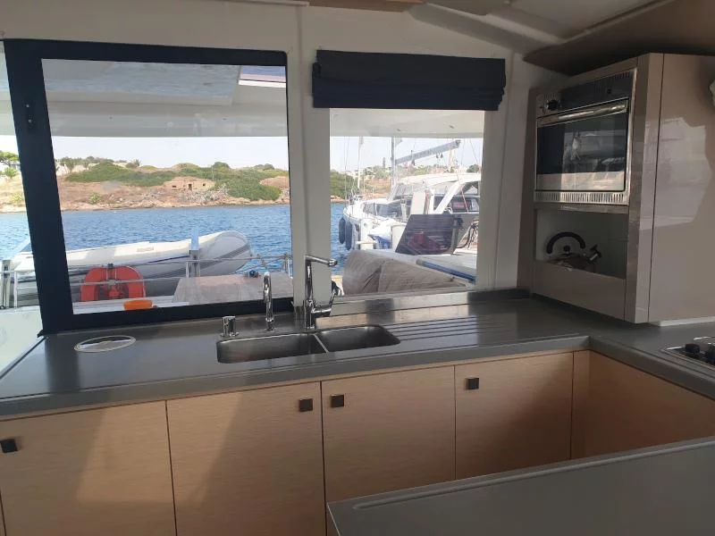 Helia 44 (Helia 44 - Only Skippered - Skipper fee not included in the price) Interior image - 1