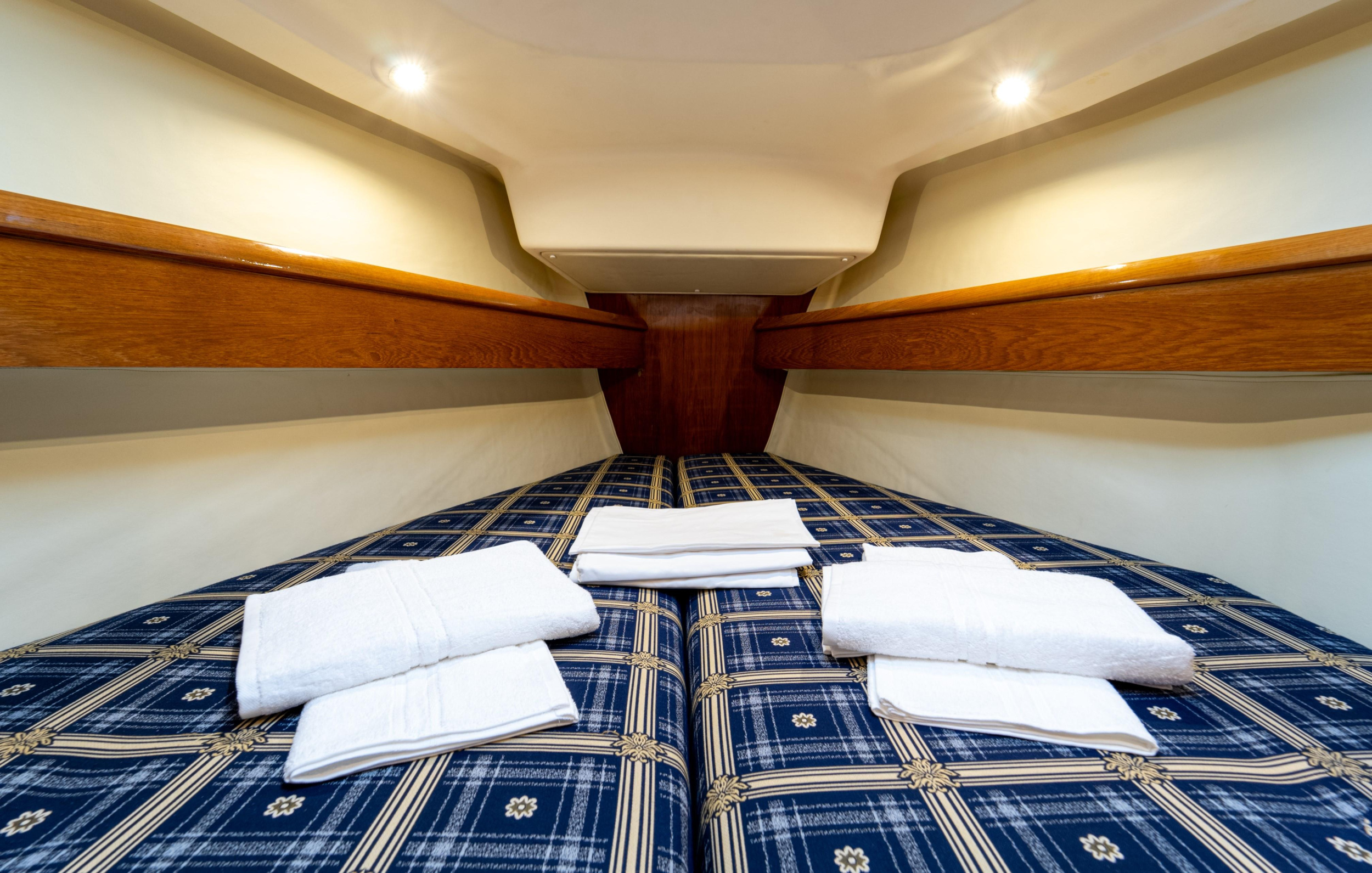 Photo #10 - Sun Odyssey 43 (Tatanos) in Kavala - 13858