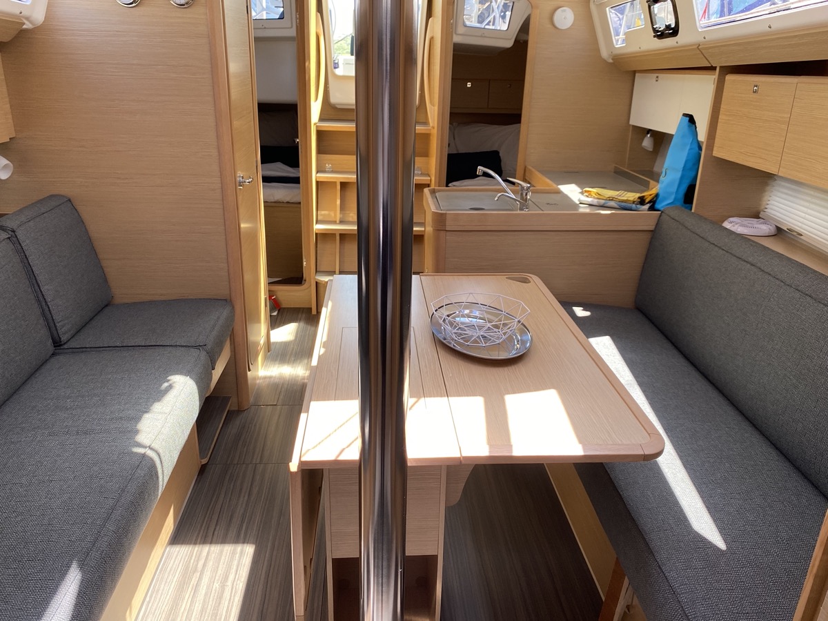 Photo #12 - Dufour 360 Grand Large (Volpetta) in Portisco - 11406
