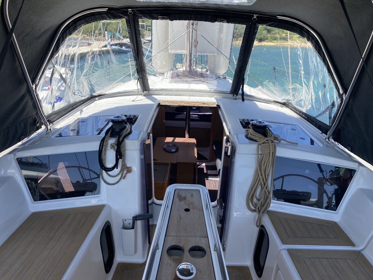 Photo #17 - Dufour 360 Grand Large (Volpetta) in Portisco - 11406