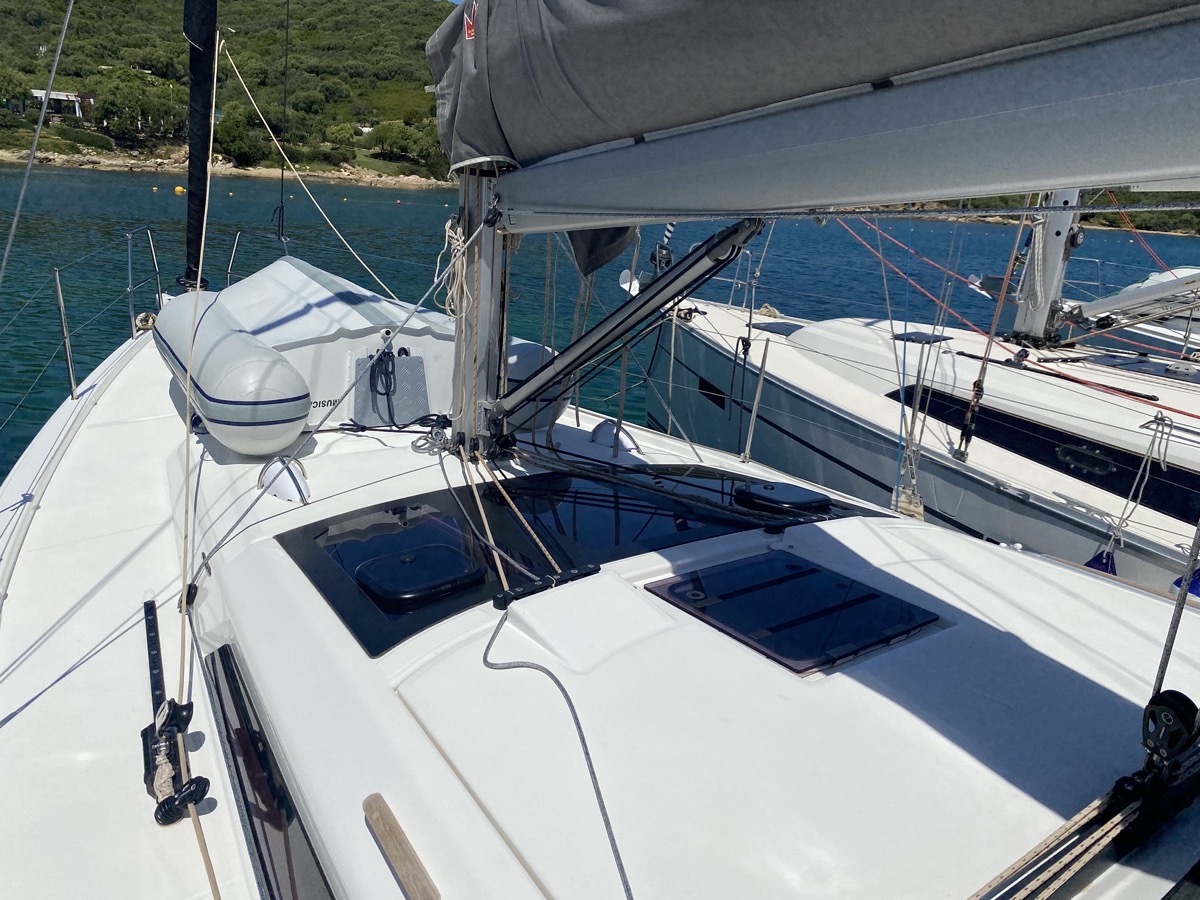 Photo #13 - Dufour 390 Grand Large (Musica) en Portisco - 11645