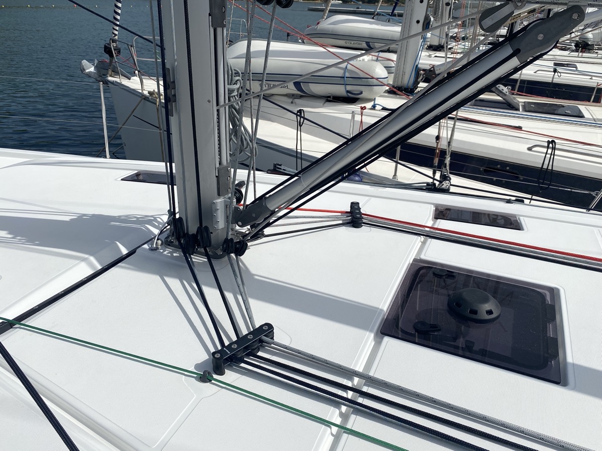 Photo #29 - Oceanis 40.1 (4cab) (Blue Eyes II) in Portisco - 12687
