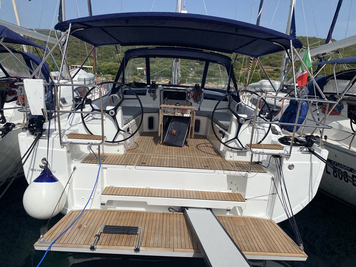 Photo #14 - Oceanis 40.1 (4cab) (Blue Eyes II) in Portisco - 12687