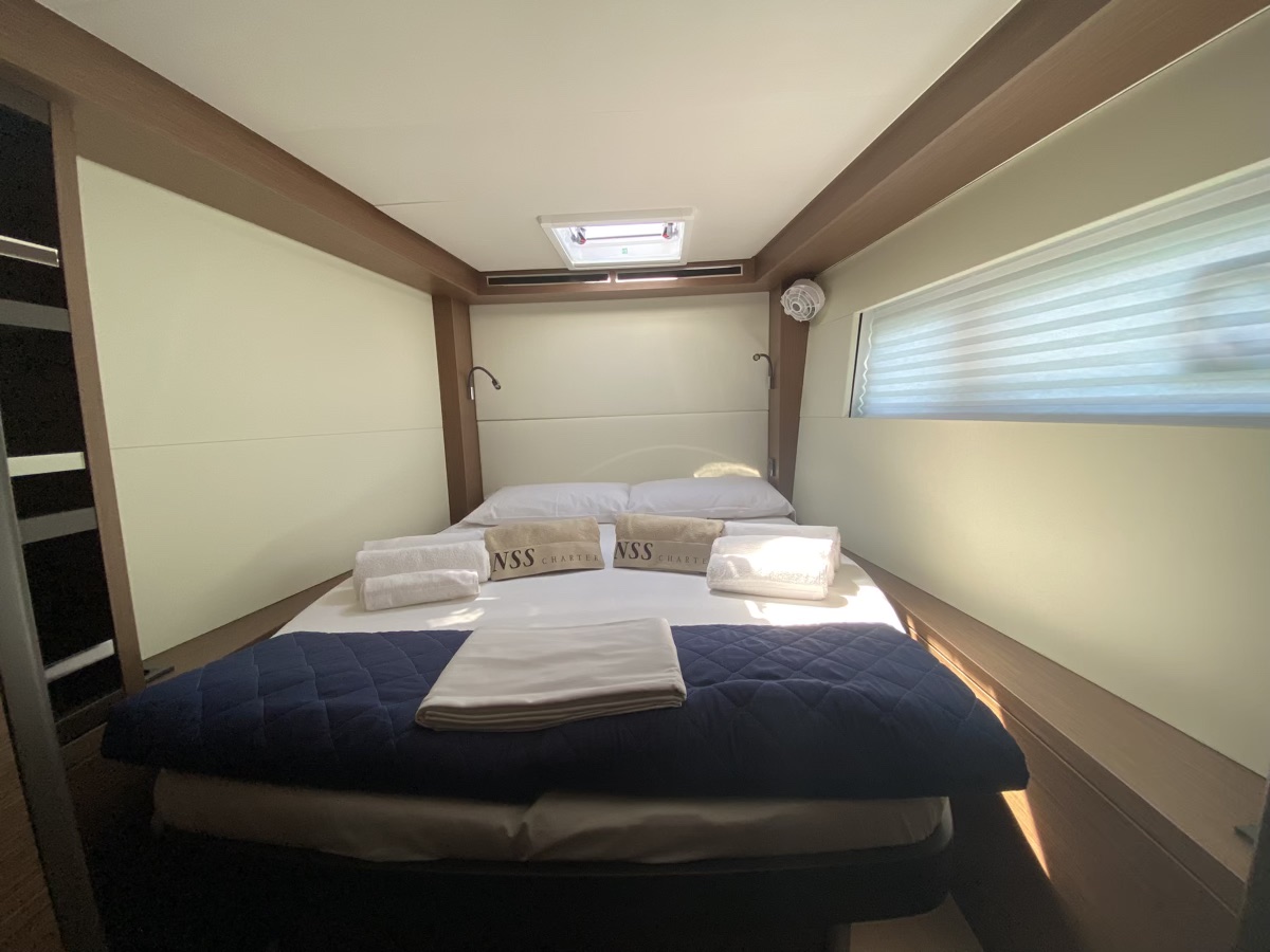 Photo #10 - Lagoon 50 (Coraline) in Portorosa - 12237
