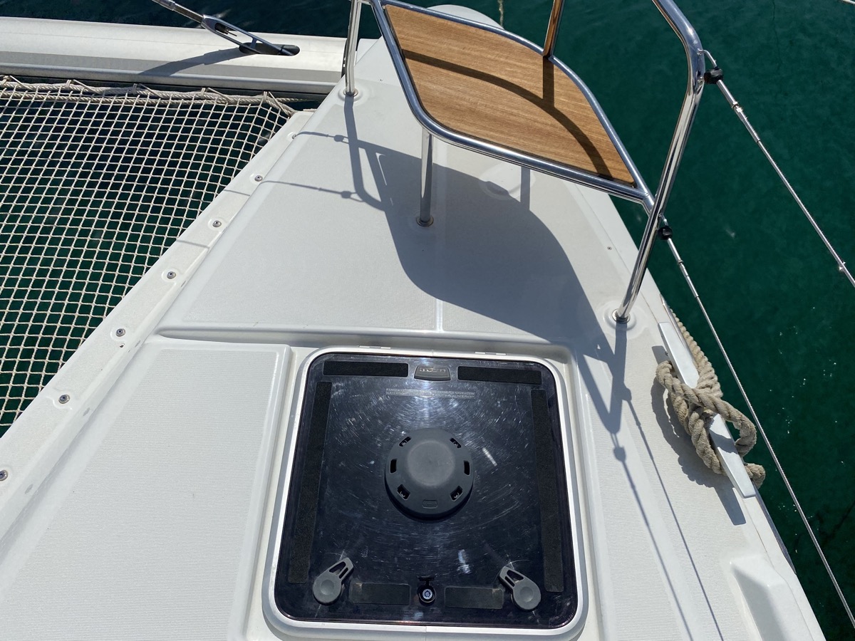 Photo #6 - Lagoon 46 (Rolling Stones (, WM, , Inverter 12/220V)) en Salerno - 11852