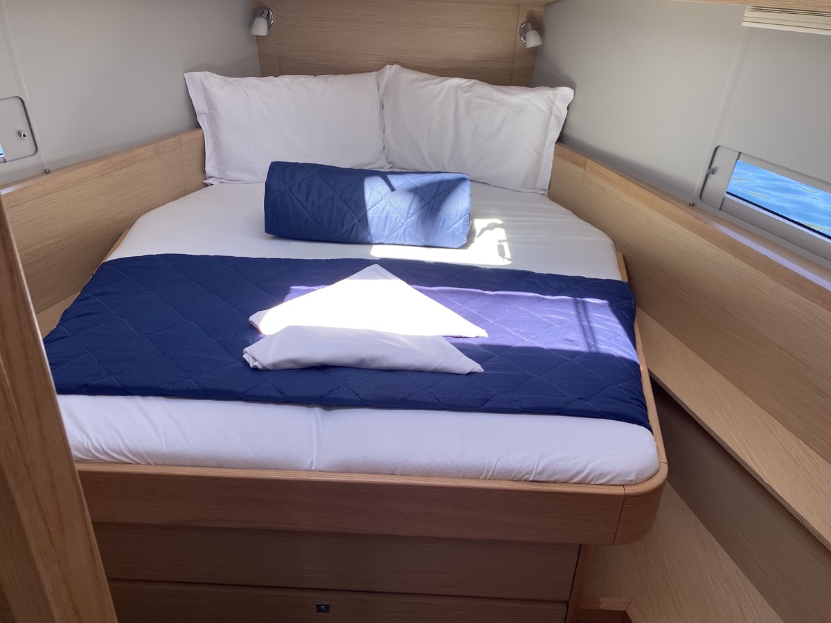 Photo #17 - Dufour 430 Grand Large (Pavo) in Portisco - 11408