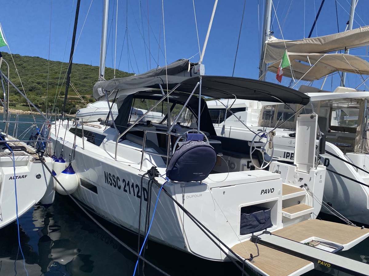 Photo #6 - Dufour 430 Grand Large (Pavo) in Portisco - 11408