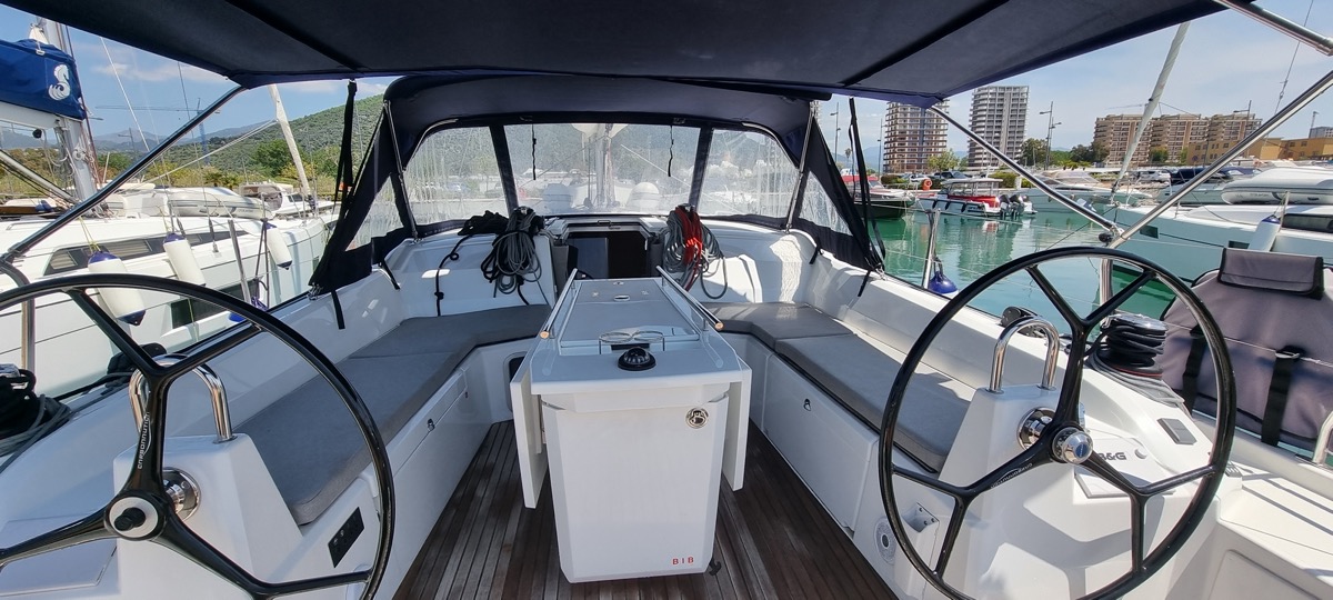Photo #13 - Oceanis 40.1 (3cab) (Aries) in Salerno - 11204