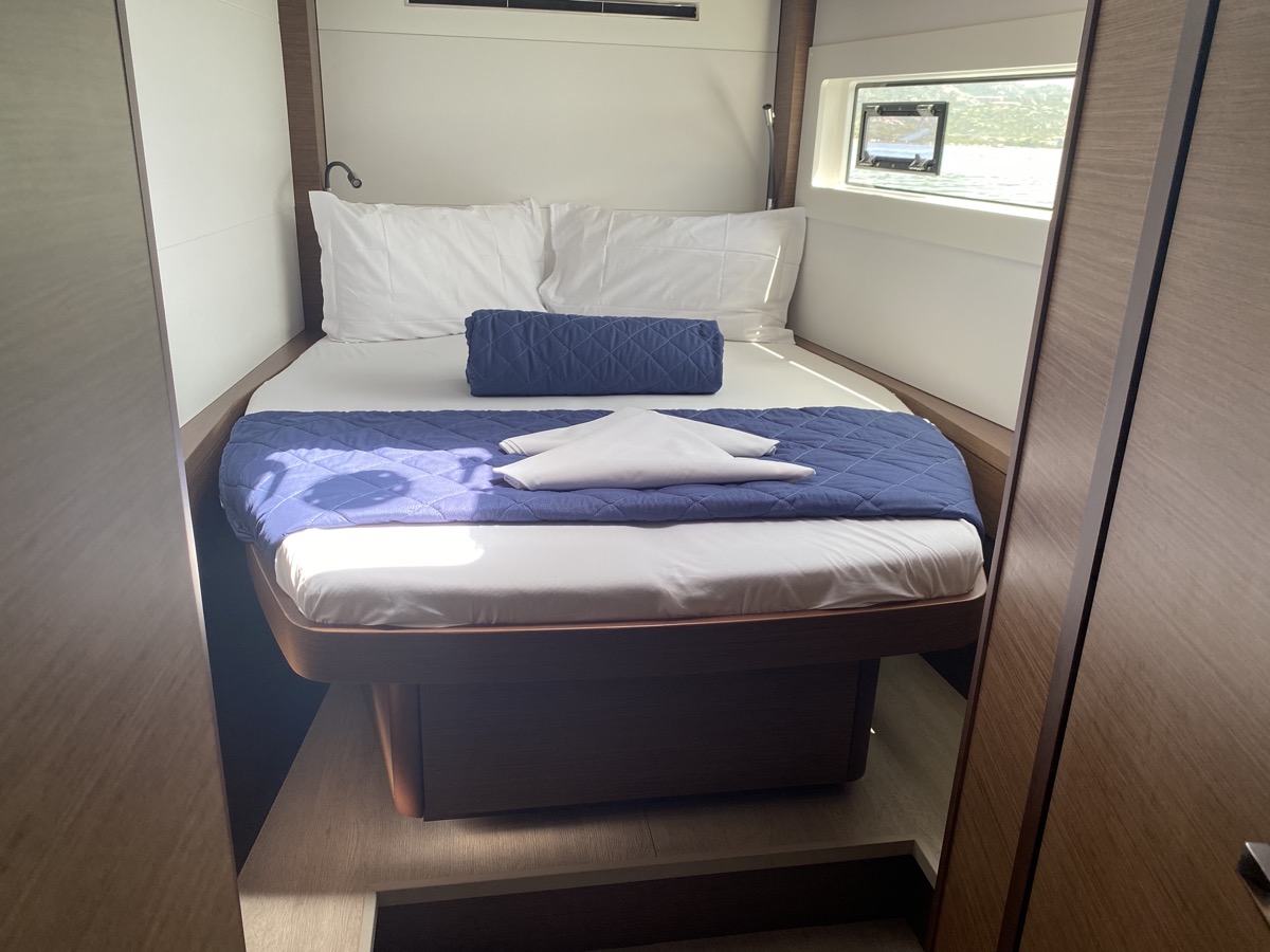 Photo #16 - Lagoon 46 (Blue Alma (, WM, , Inverter 12/220V)) in Portisco - 11411