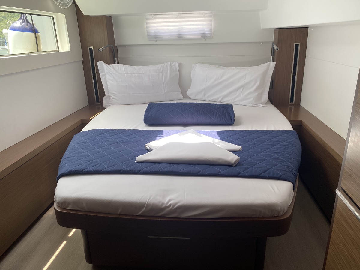 Photo #27 - Lagoon 46 (Blue Alma (, WM, , Inverter 12/220V)) in Portisco - 11411
