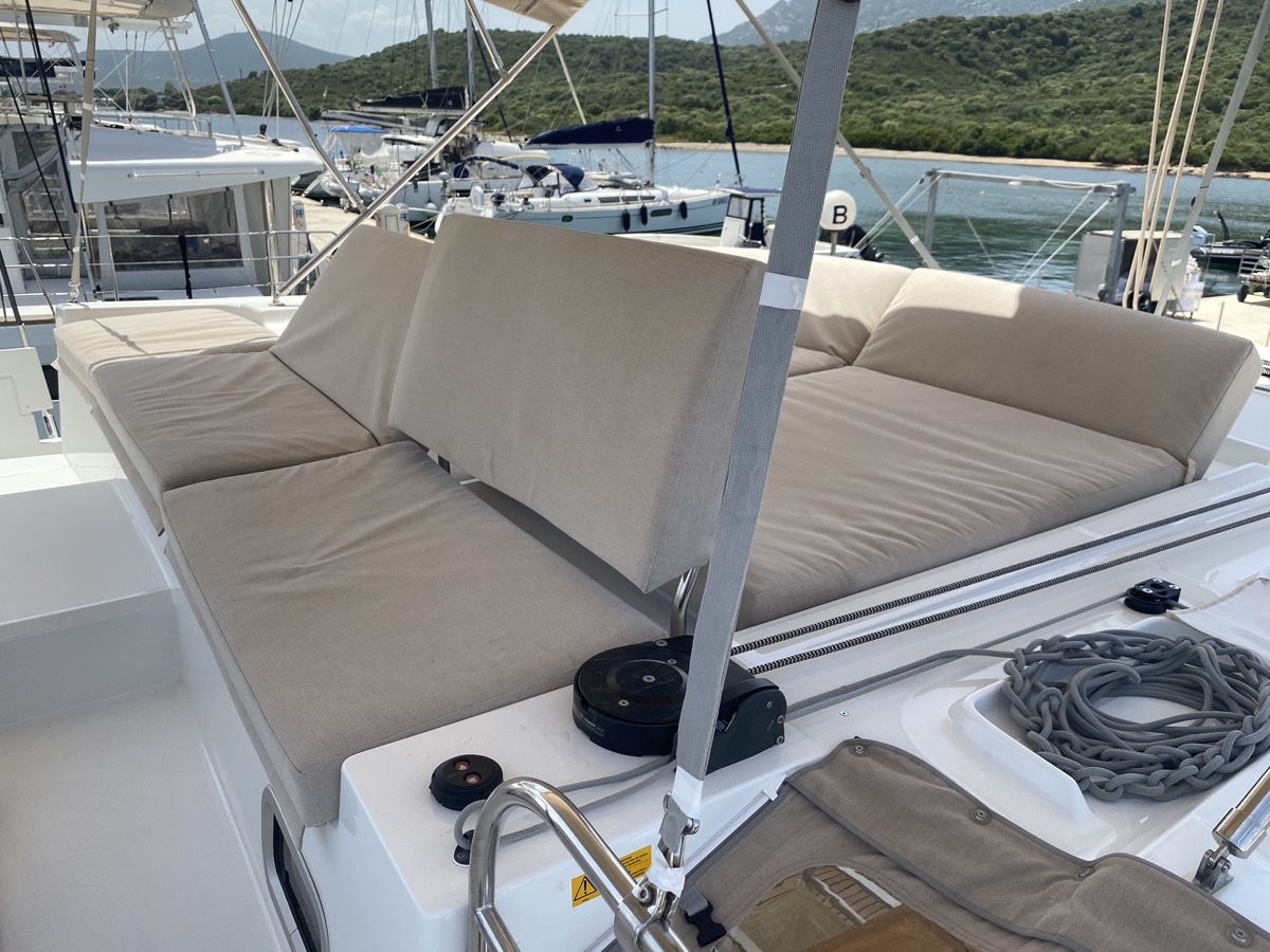 Photo #29 - Lagoon 46 (Blue Alma (, WM, , Inverter 12/220V)) in Portisco - 11411
