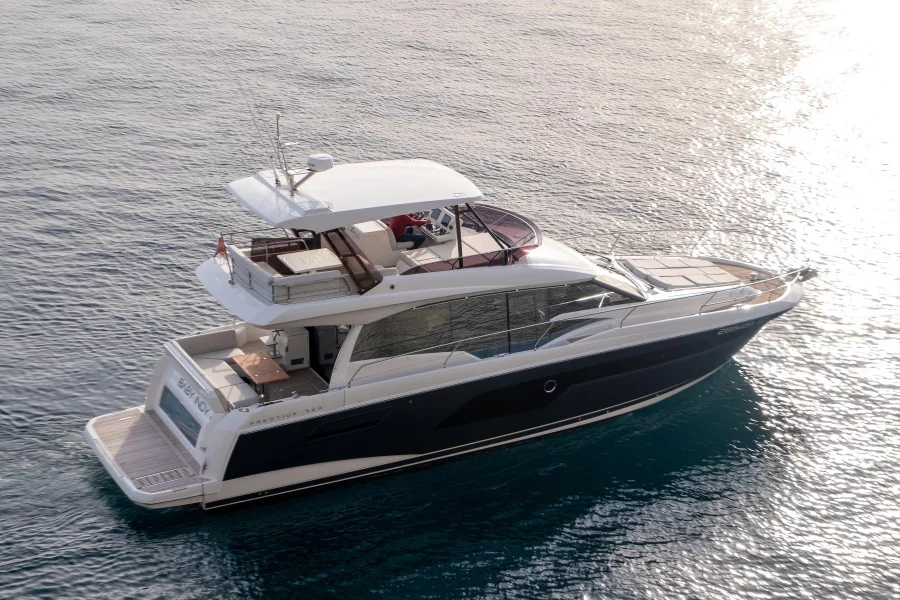 Prestige 520 Fly (BABY INDY)  - 7