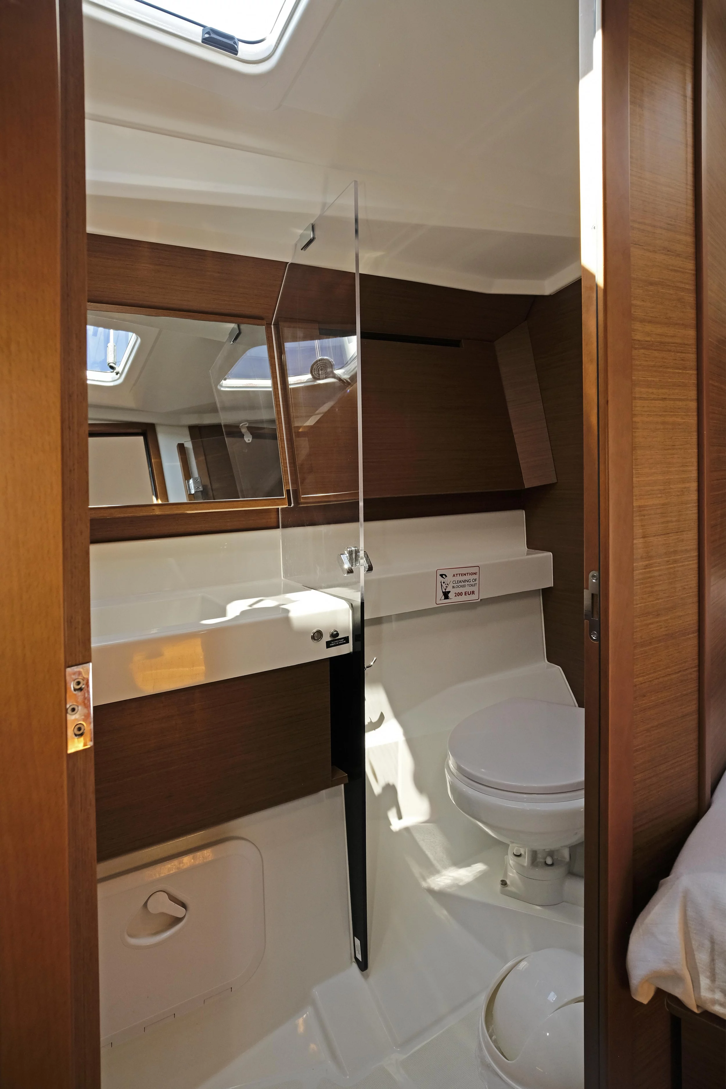 Sun Odyssey 410 (Bella Ciao)  - 12