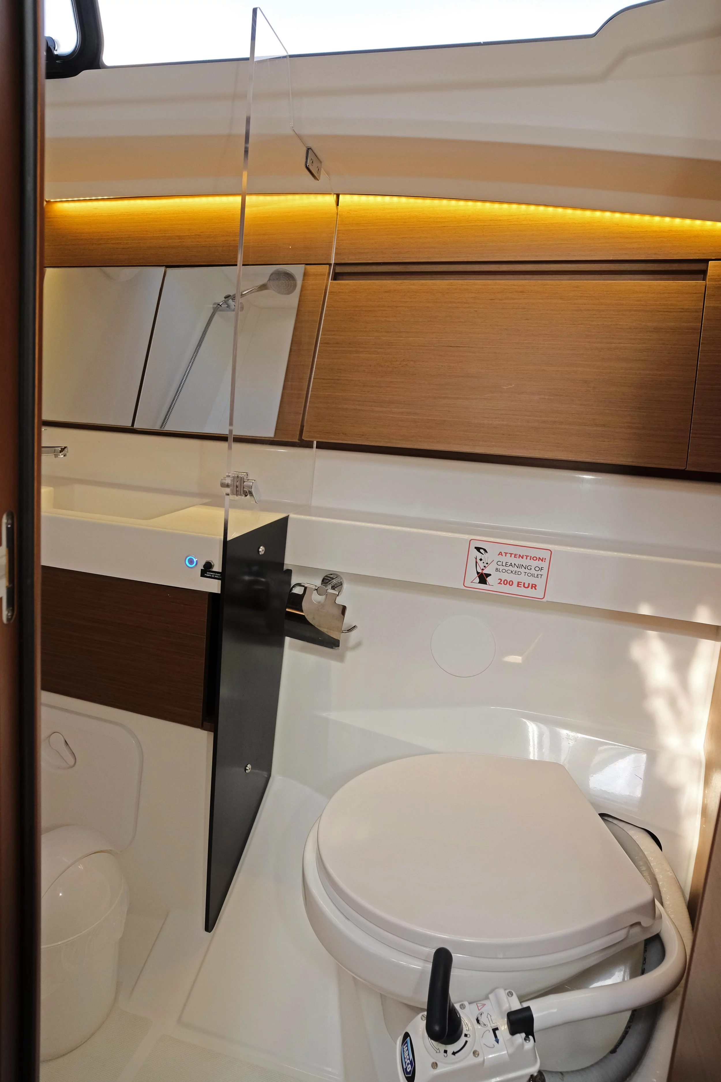 Sun Odyssey 410 (Bella Ciao)  - 18