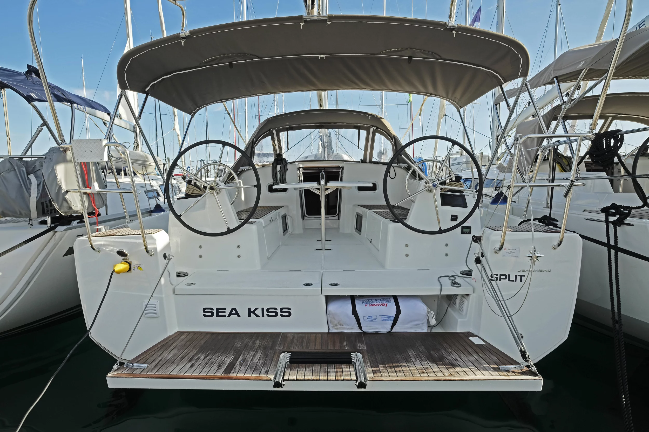 Sun Odyssey 380 (Sea Kiss)  - 2