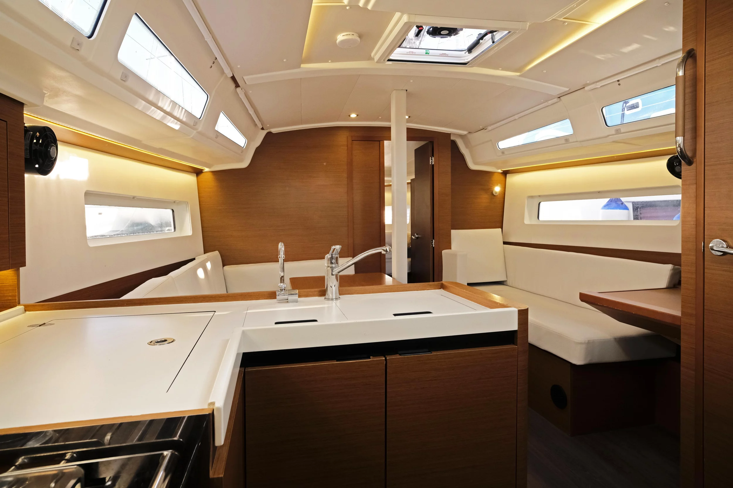 Sun Odyssey 380 (Sea Kiss)  - 10