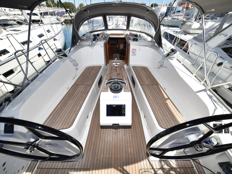 Photo #53 - Bavaria Cruiser 41 (NIXIE) en Zadar - 12172
