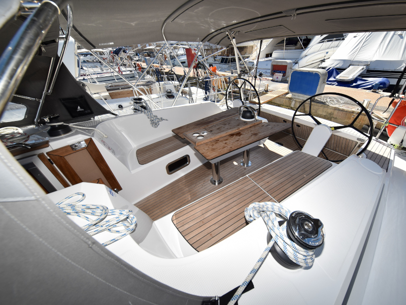 Photo #21 - Bavaria Cruiser 41 (NIXIE) en Zadar - 12172