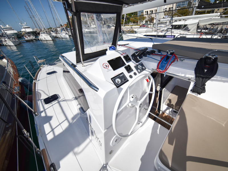 Photo #13 - Aventura 34 (LAUREMI) en Zadar - 11808