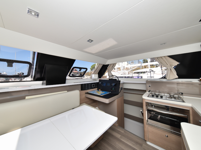 Photo #10 - Aventura 34 (LAUREMI) en Zadar - 11808