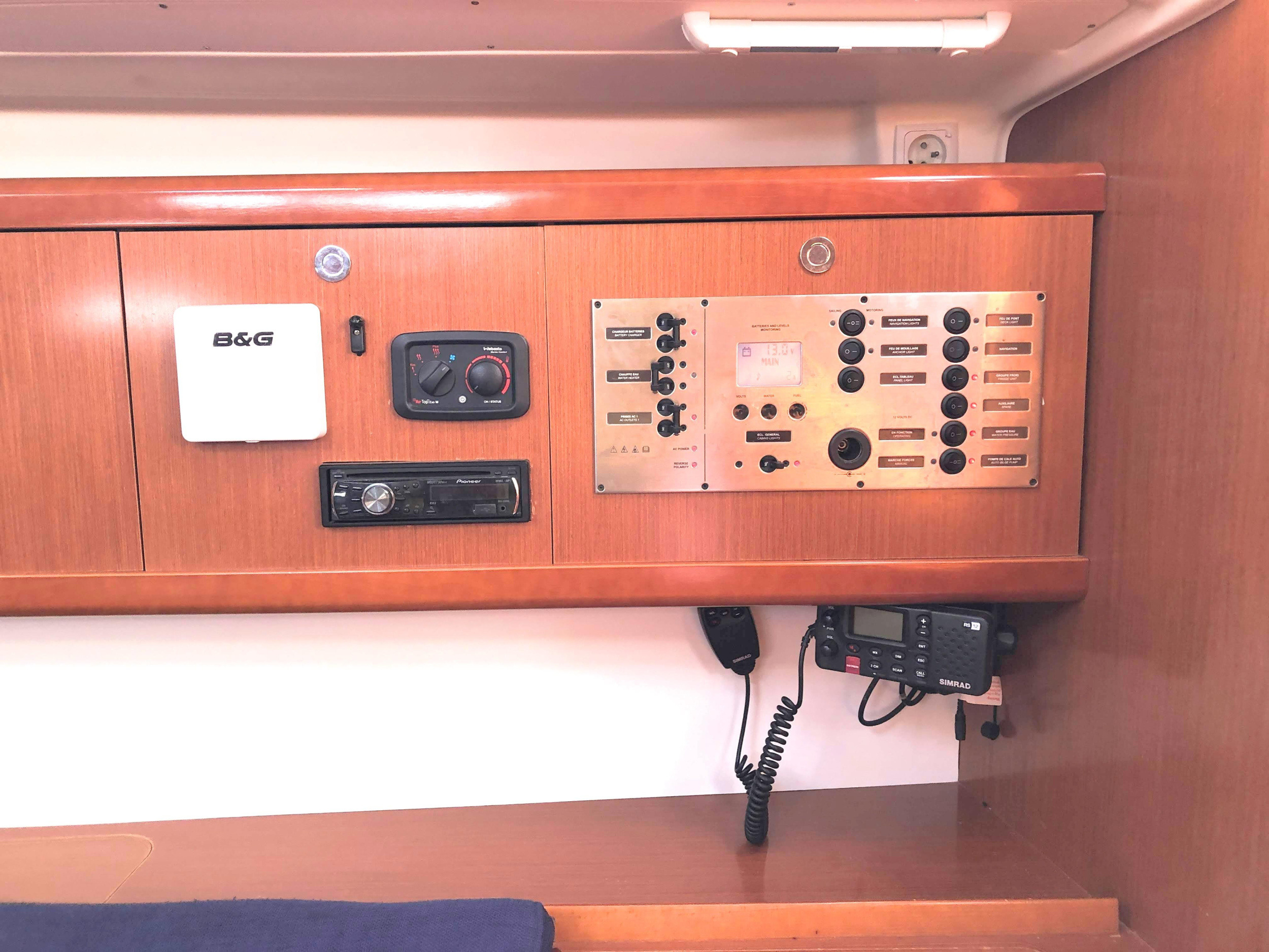 Photo #11 - Oceanis 43 (Whisper) en Atenas - 4404