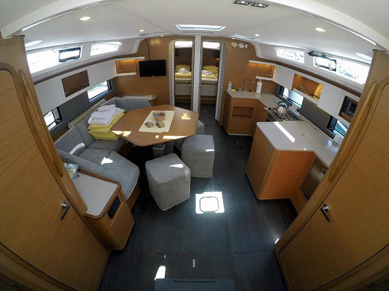 Interior image - 1