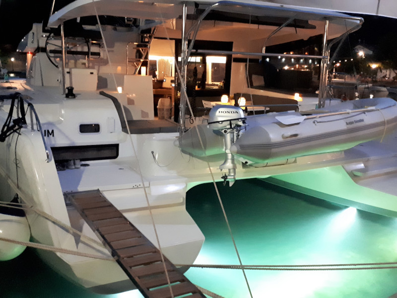 Photo #13 - Lagoon 42 (Elysium crewed - VIP equipped) en Lefkada - 12609