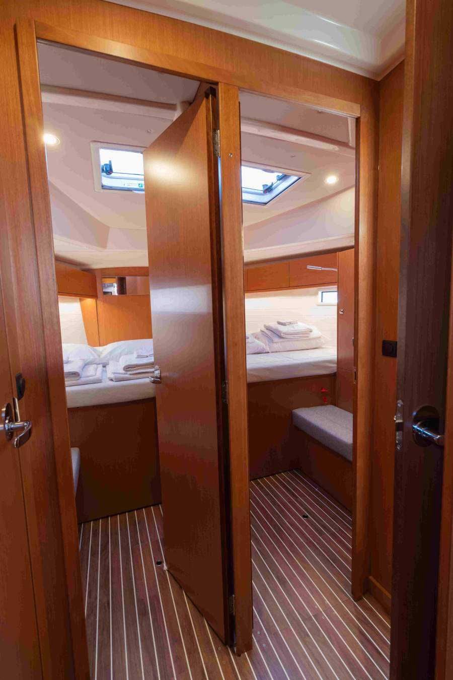 Photo #11 - Bavaria 46 Cruiser (Classy) en Marmaris - 13947