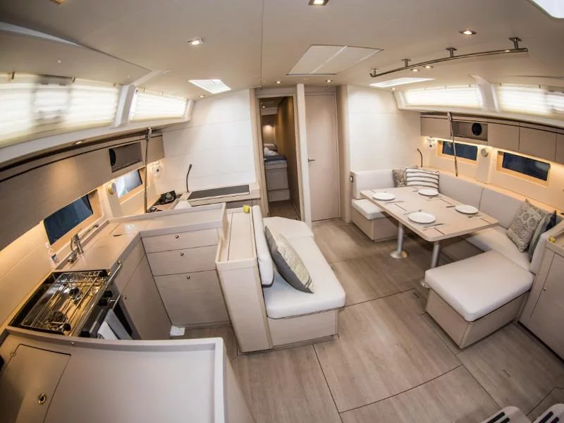 Oceanis 51.1 (NIREAS (generator, air condition, pearl grey hull, 1 SUP free of charge)) Interior image - 11