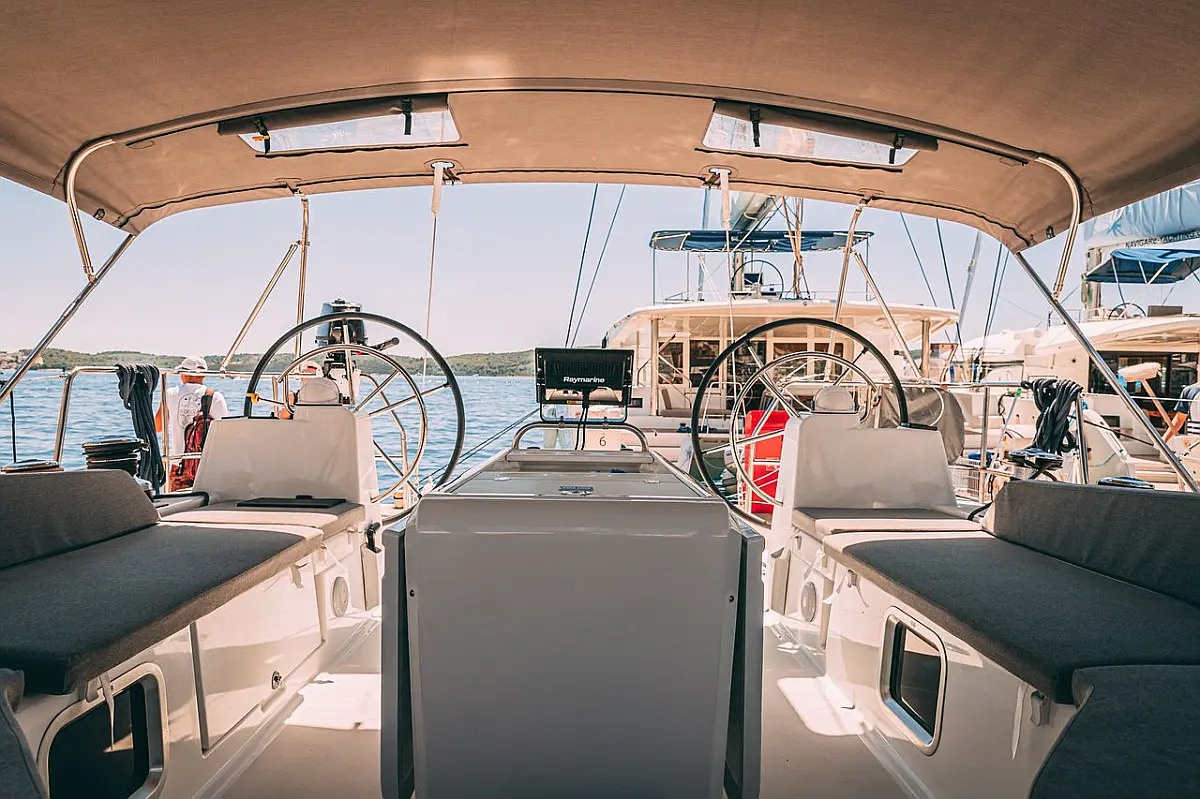 Photo #9 - JEANNEAU YACHT 54 (YELMO) in Sant Antoni de Portmany - 61041