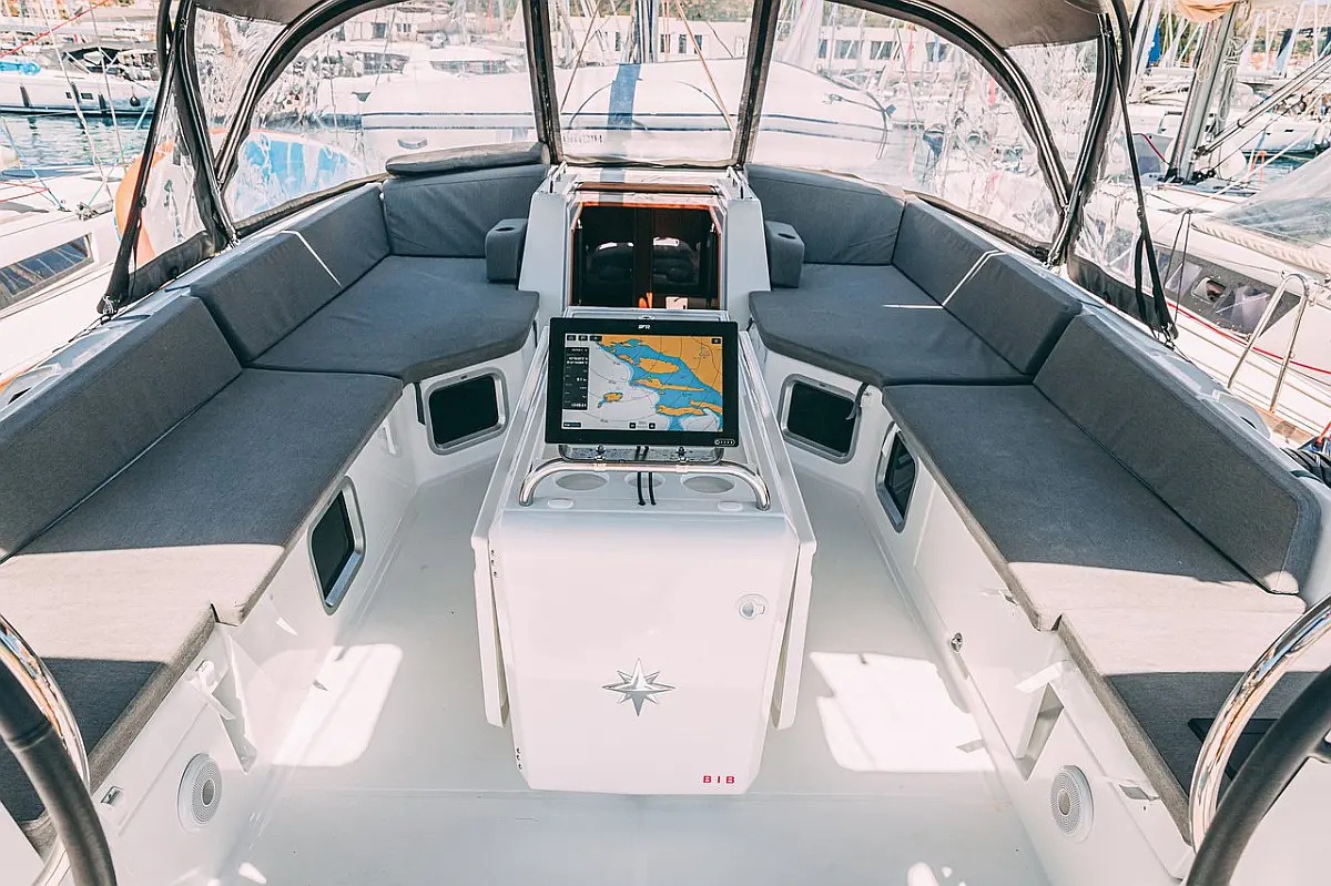 Photo #10 - JEANNEAU YACHT 54 (YELMO) in Sant Antoni de Portmany - 61041