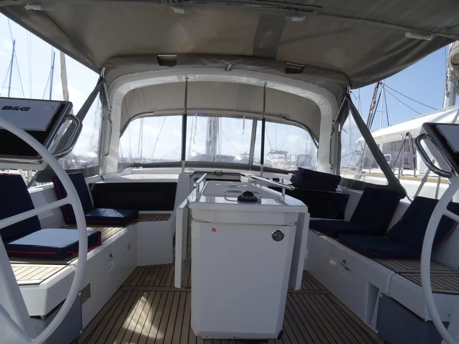 Oceanis 46.1 (Gwennili/Owners Version) Outside Area - 4