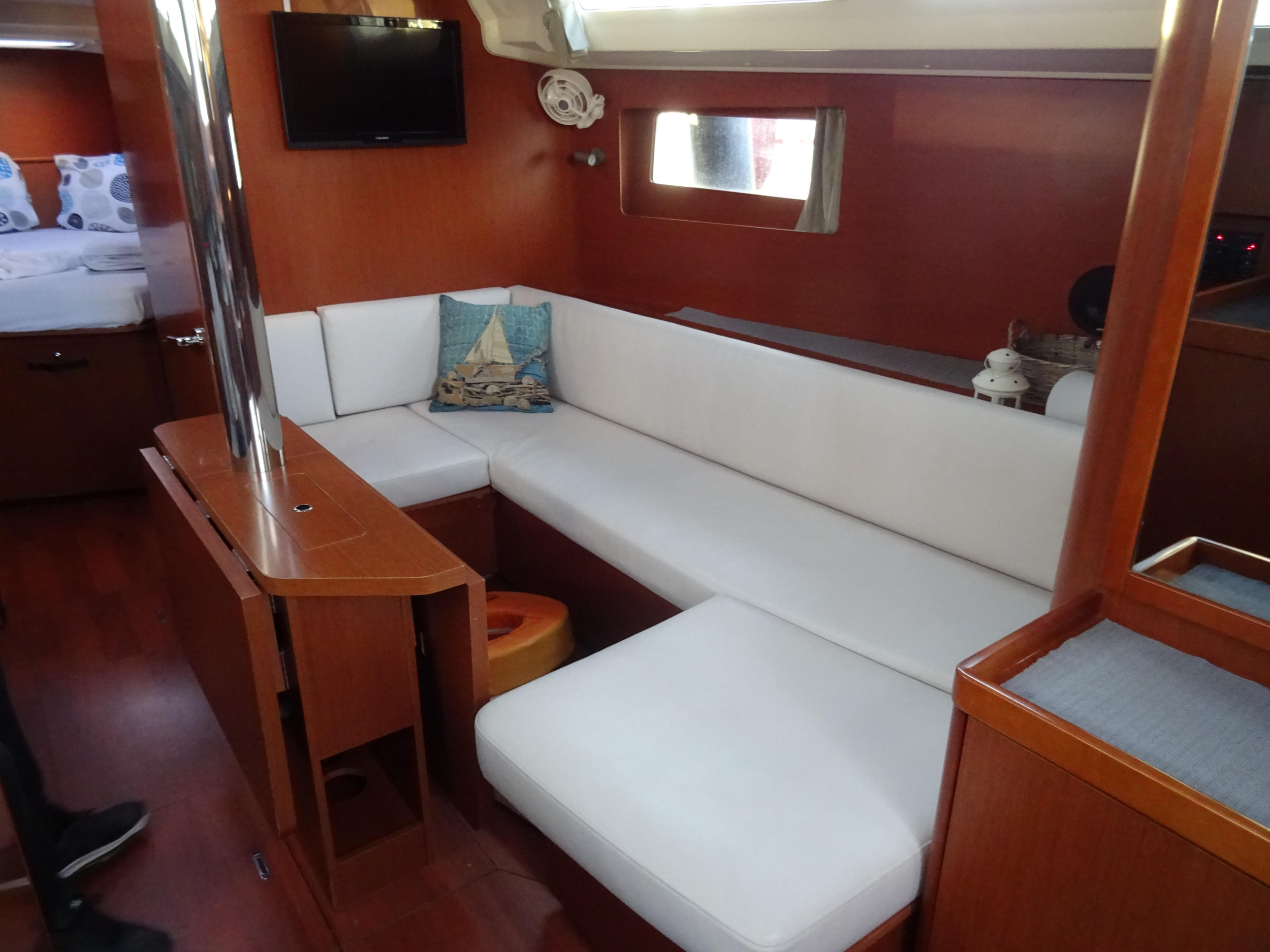 Photo #7 - Oceanis 41.1 (Ariadne) in Atene - 9494