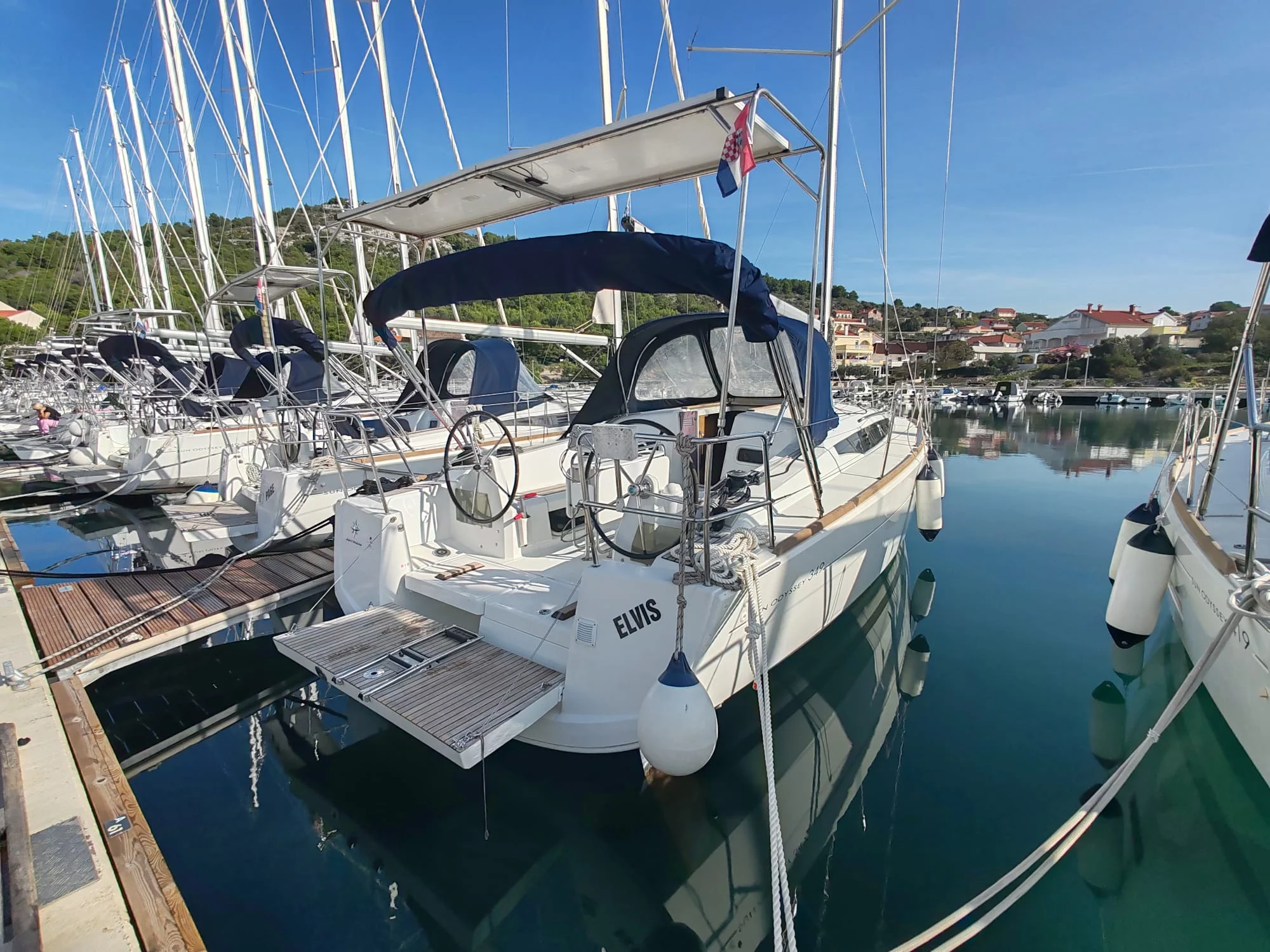 Sun Odyssey 349 (Elvis)  - 4