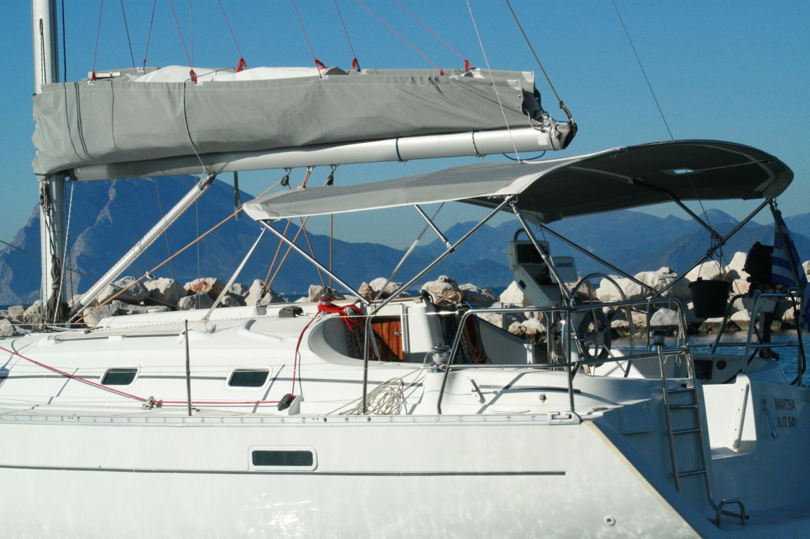 Photo #6 - Oceanis 331 (Martha) in Lefkada - 13375